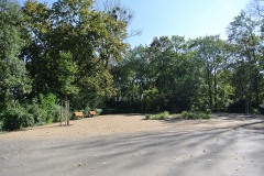 Fritz-Schloss-Park-WalkYourDog-4