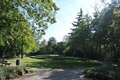 Fritz-Schloss-Park-WalkYourDog-6